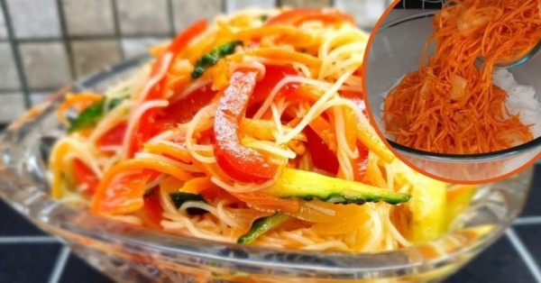 Освежающий салат с фунчозой и овощами: постный рецепт
