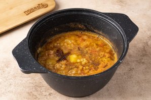 Индийский суп "Даал" из чечевицы и манго