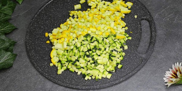 Салат из кабачков с плавленым сыром