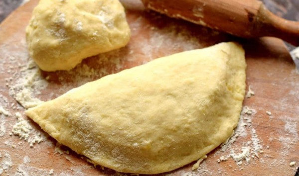 Картофельные пирожки с кабачковой начинкой