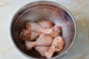 Куриные голени в соевом соусе в духовке